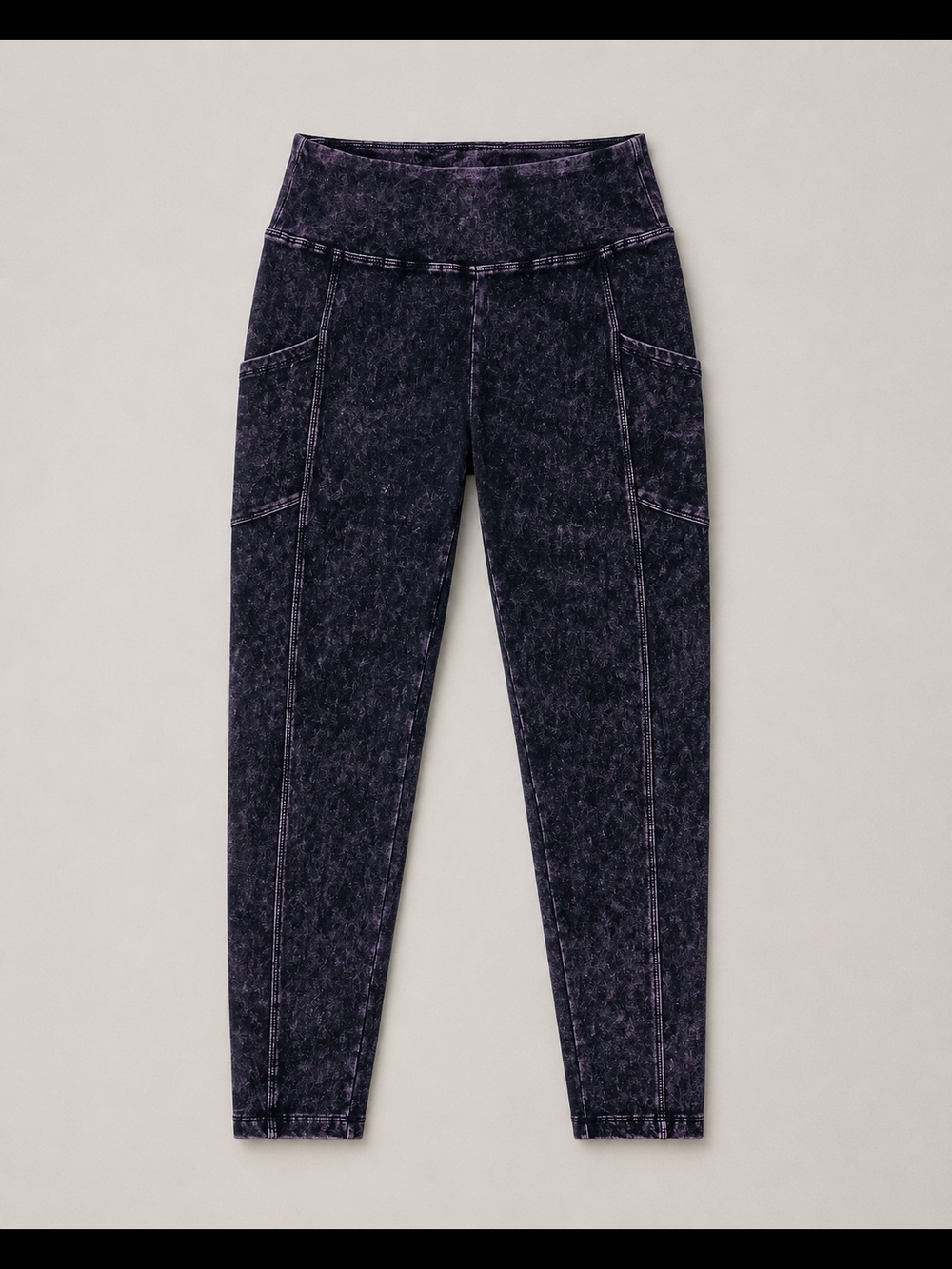 Zenana Women's High-Waist Mineral Wash Purple Jogger Pants - Like New - Picture 4 of 6